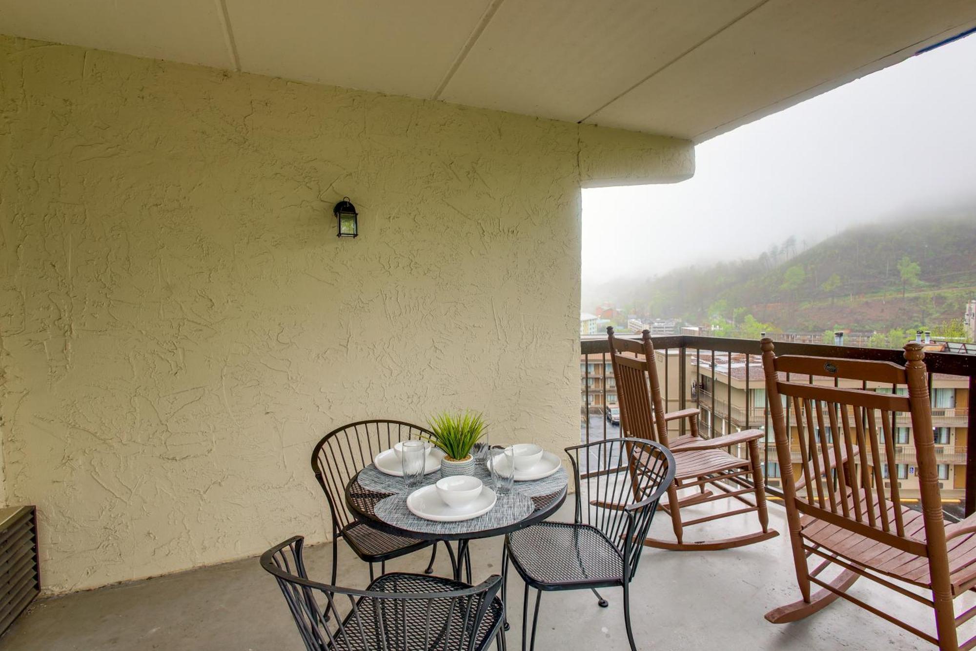 Gatlinburg Condo With Smoky Views Walk To Town! Exterior foto